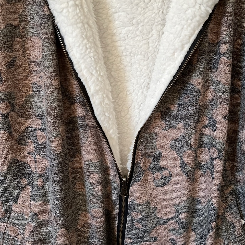 Jacket - Picture 3 of 3